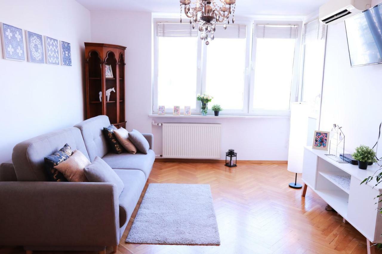 Cozy And Great Location By Cooee Apartments Varšava Exteriér fotografie